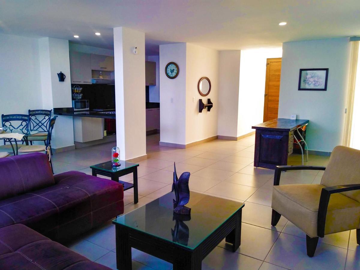 Casa Amazcala Pet Friendly & Hermosas Vistas En Zibata Holiday home *